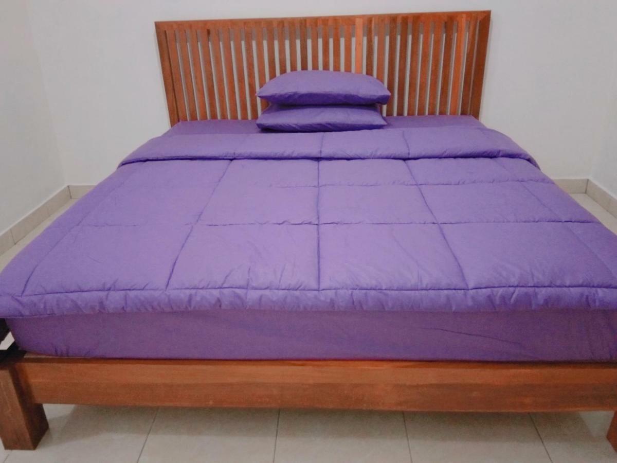 Safsia Homestay Toyapakeh Экстерьер фото