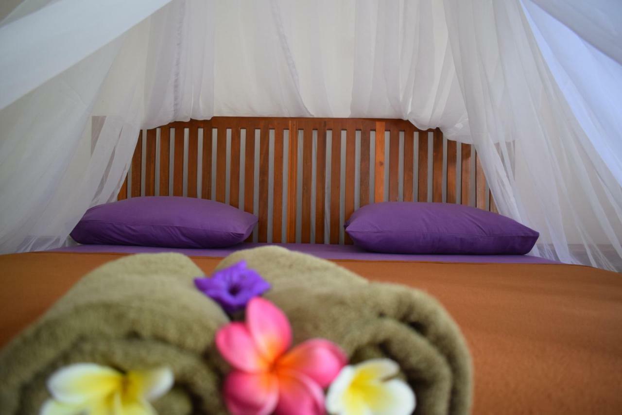 Safsia Homestay Toyapakeh Экстерьер фото