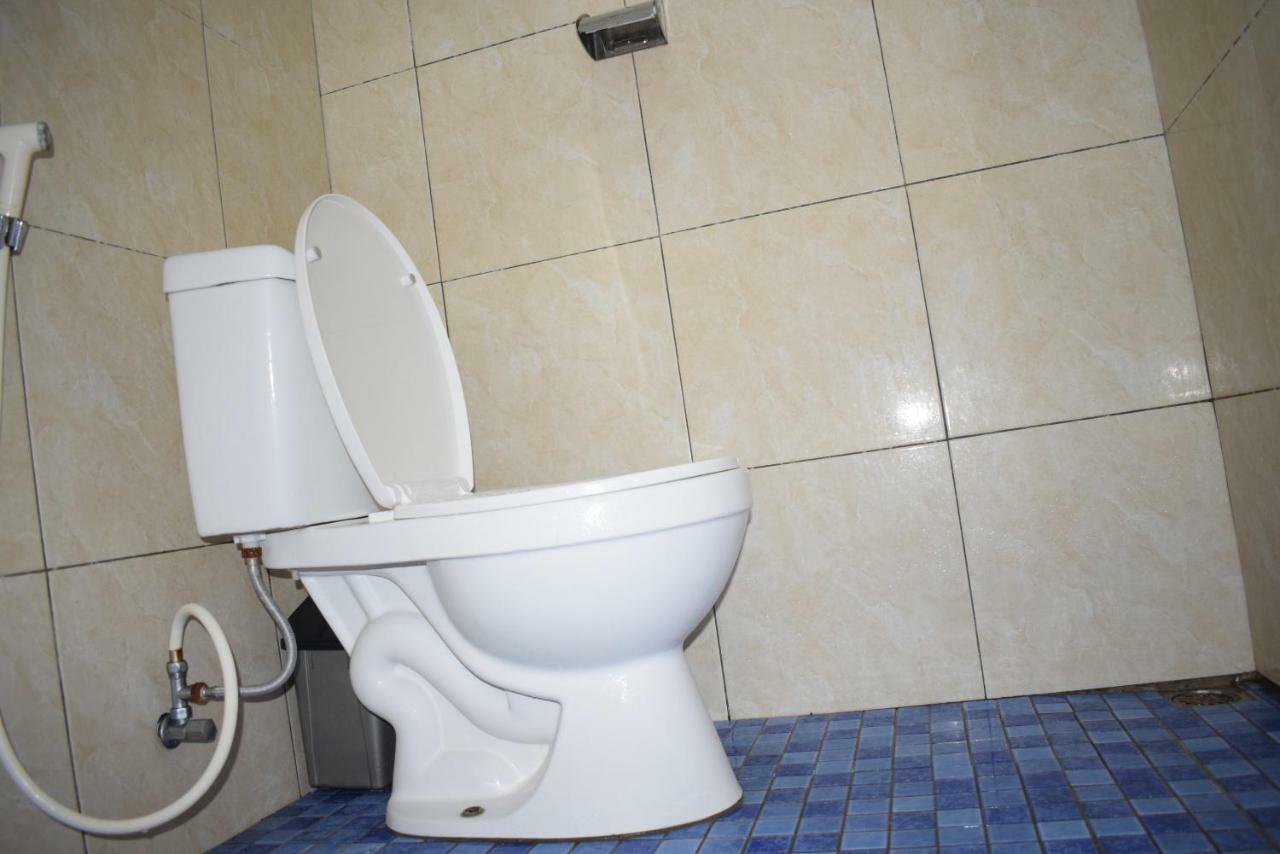 Safsia Homestay Toyapakeh Экстерьер фото