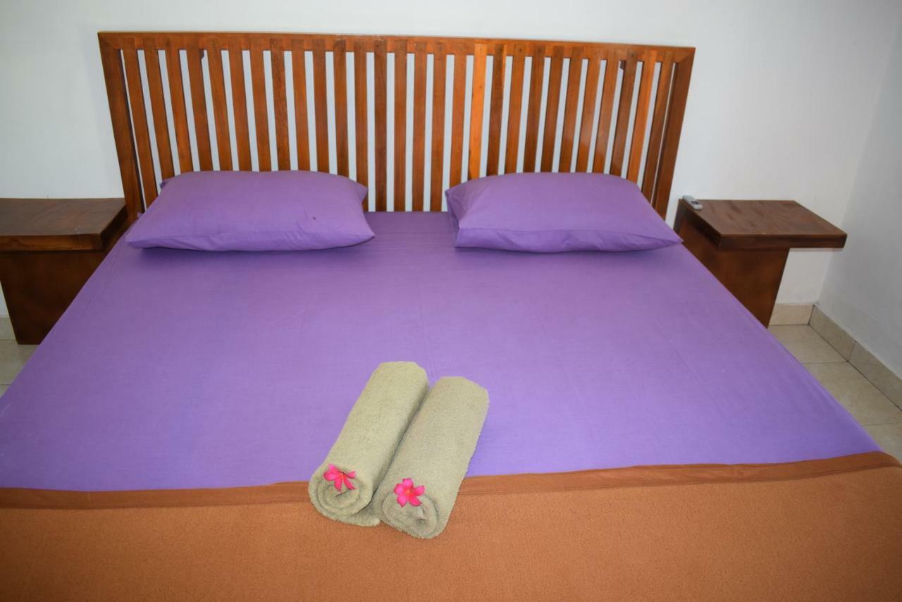 Safsia Homestay Toyapakeh Экстерьер фото